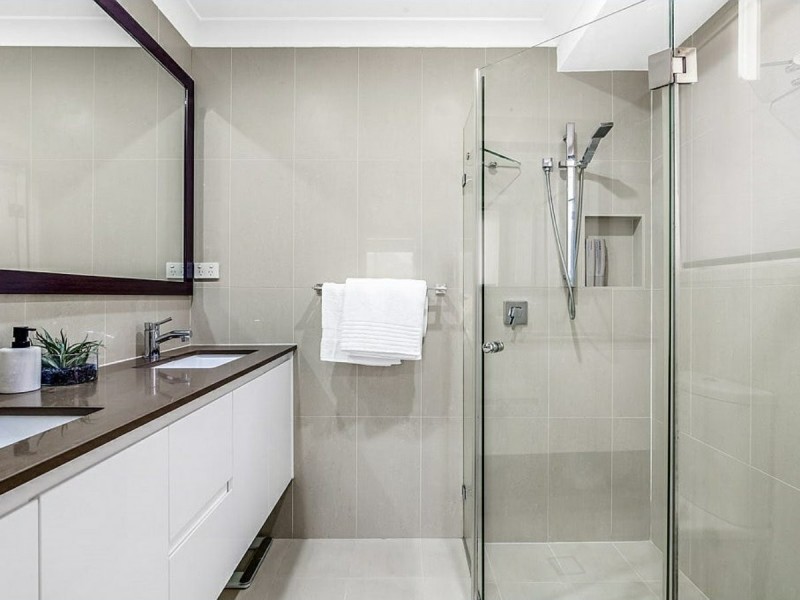 72 Stockdale Crescent, Abbotsbury NSW 2176