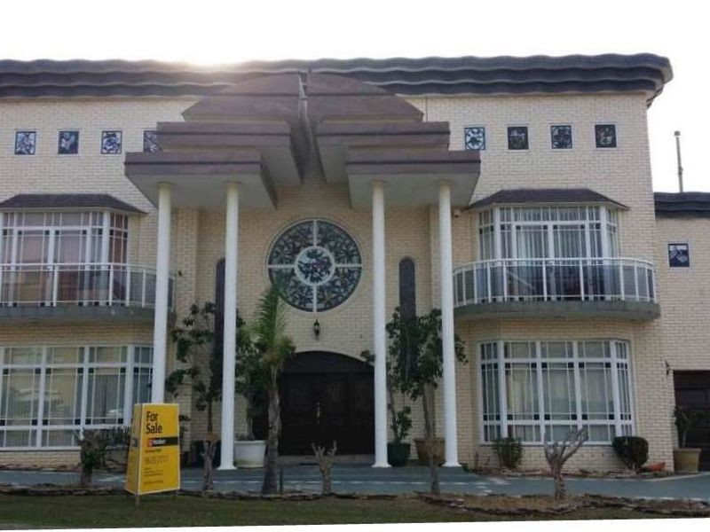 9 Hinder Close, Abbotsbury NSW 2176