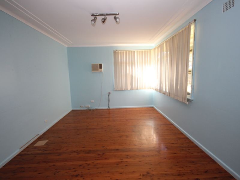 5 Clementson Drive, Rossmore NSW 2557