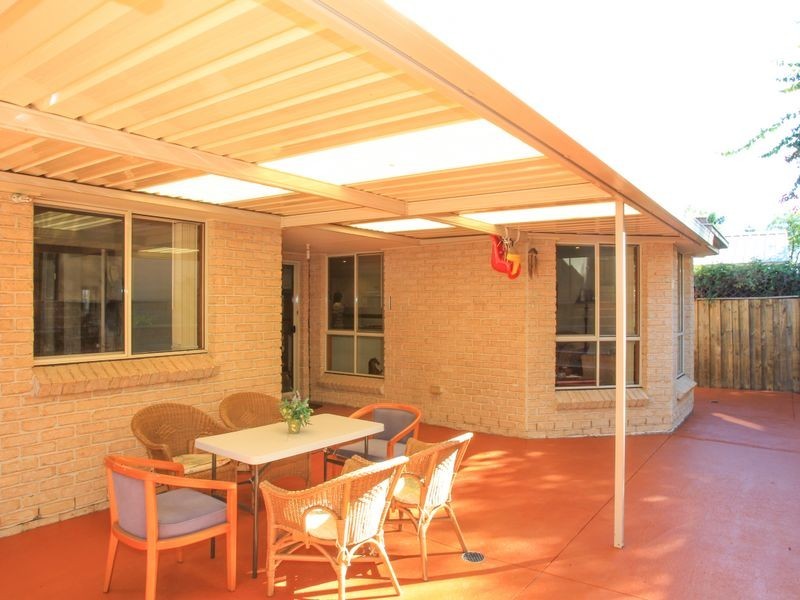 6 Palace Court, Cecil Hills NSW 2171