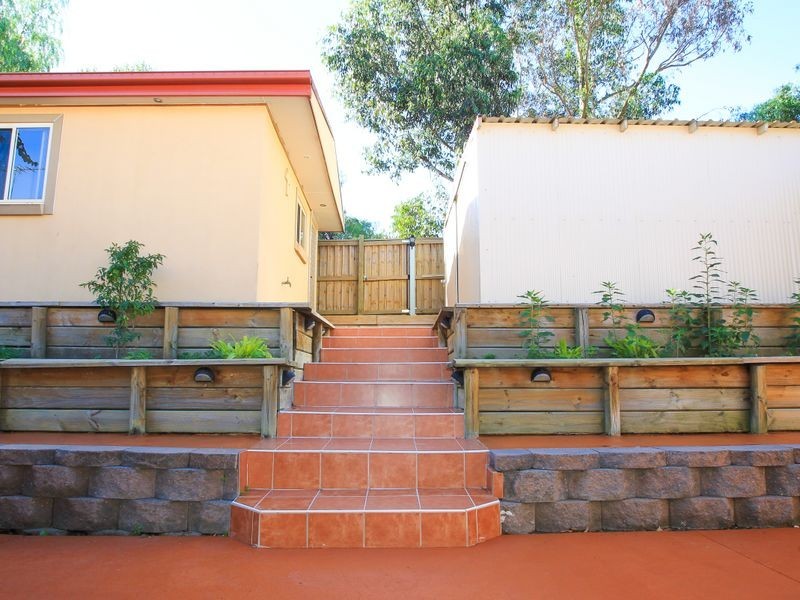 6 Palace Court, Cecil Hills NSW 2171