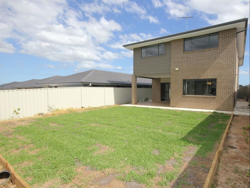 226 McIver Avenue, Middleton Grange NSW 2171