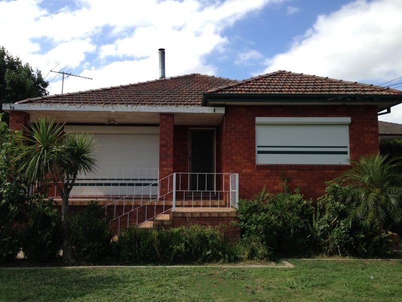 28 Polding Street, Fairfield NSW 2165