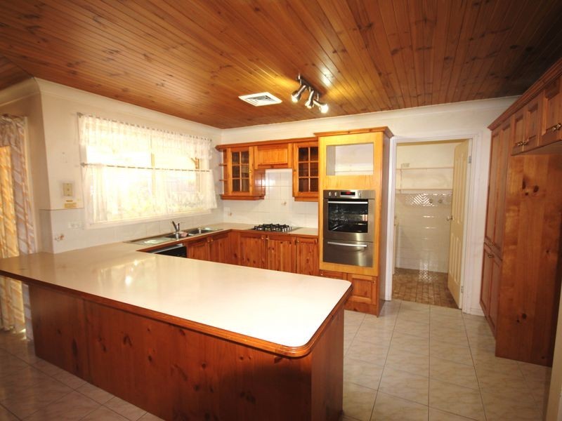 3 Fitzroy Crescent, Hinchinbrook NSW 2168