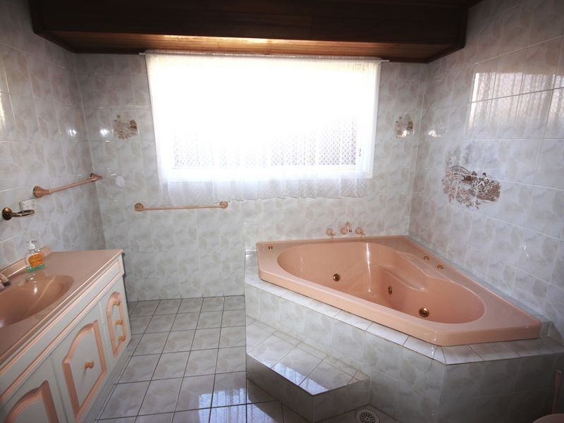 3 Fitzroy Crescent, Hinchinbrook NSW 2168