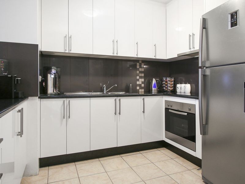 70/2 Riverpark Drive, Liverpool NSW 2170