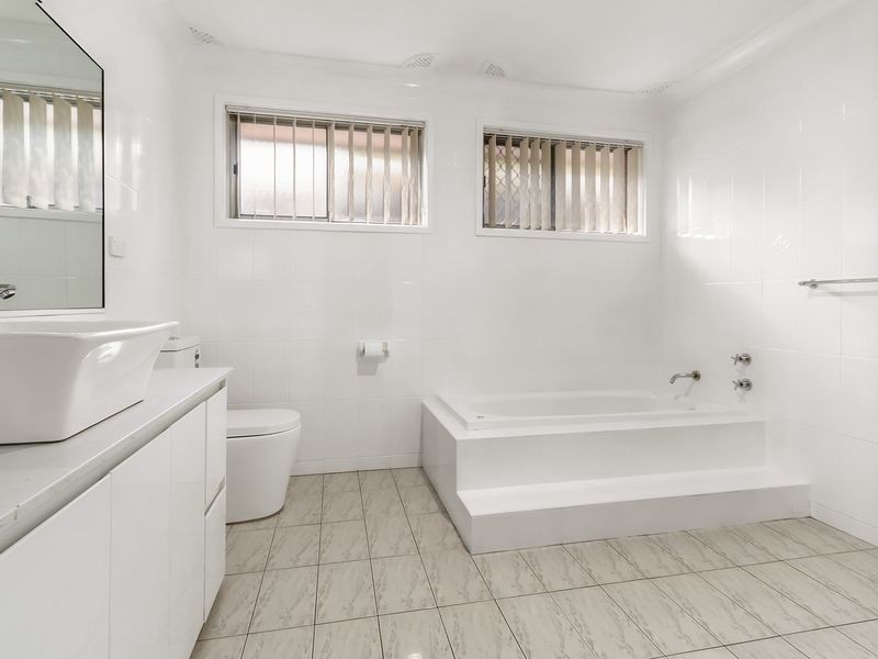 214 Greystanes Road, Greystanes NSW 2145