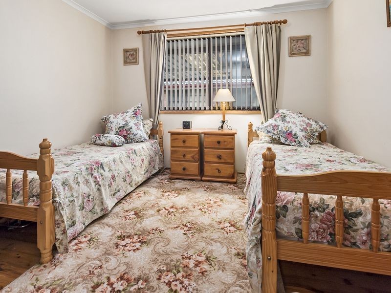 9 Quarry Road, Bossley Park NSW 2176