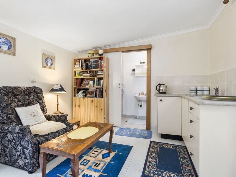 9 Quarry Road, Bossley Park NSW 2176