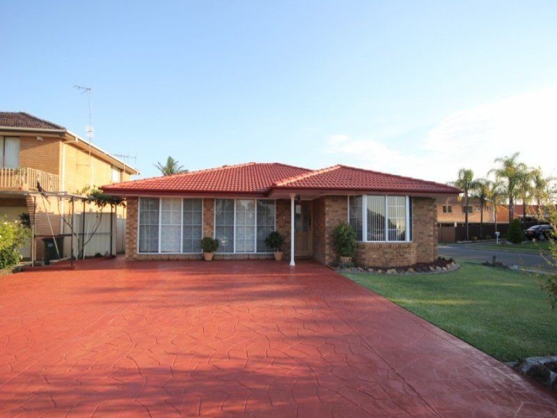 72 Kalang Road, Edensor Park NSW 2176