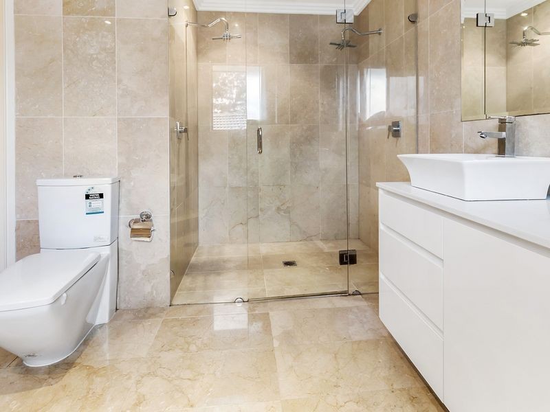 33 Solander Avenue, West Hoxton NSW 2171