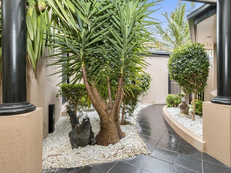 33 Solander Avenue, West Hoxton NSW 2171