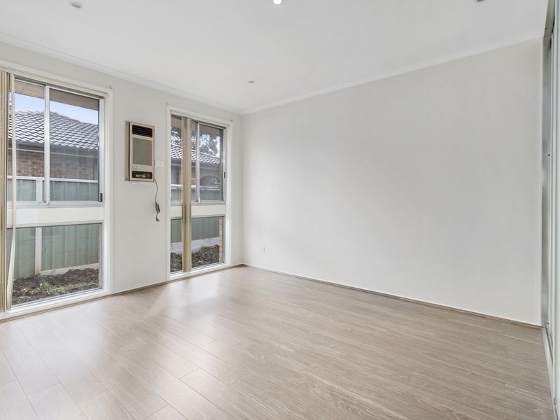 20 Pleasant Street, Bossley Park NSW 2176