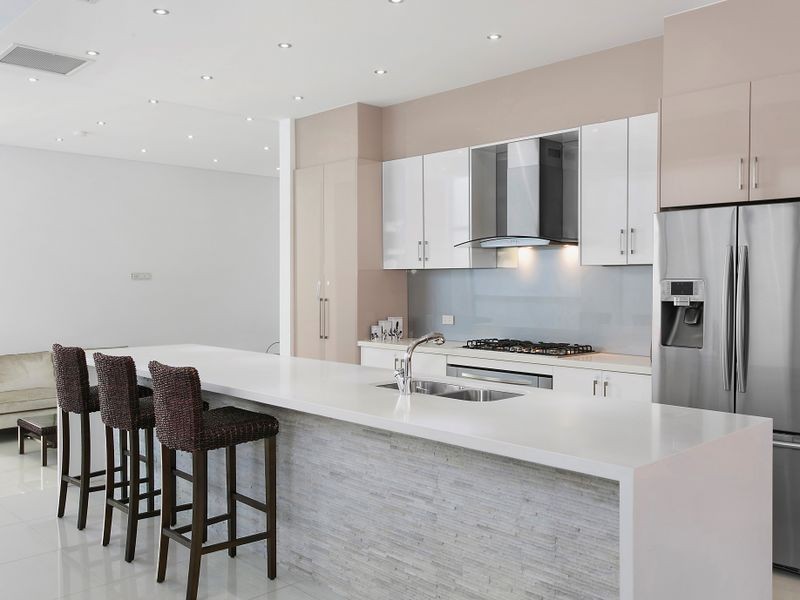 64 Bird Walton Avenue, Middleton Grange NSW 2171