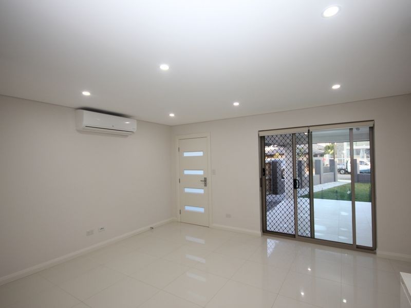 6A Newgate Boulevard, Austral NSW 2179