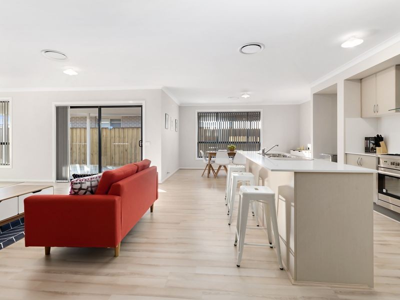 5 Paxton Street, Catherine Field NSW 2557