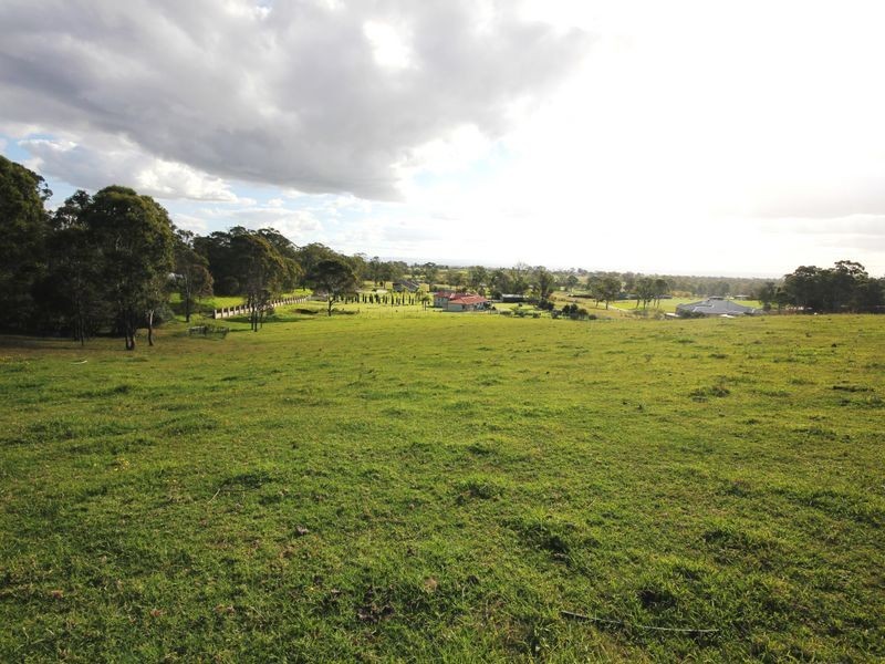 13 Barbaro Lane, Horsley Park NSW 2175