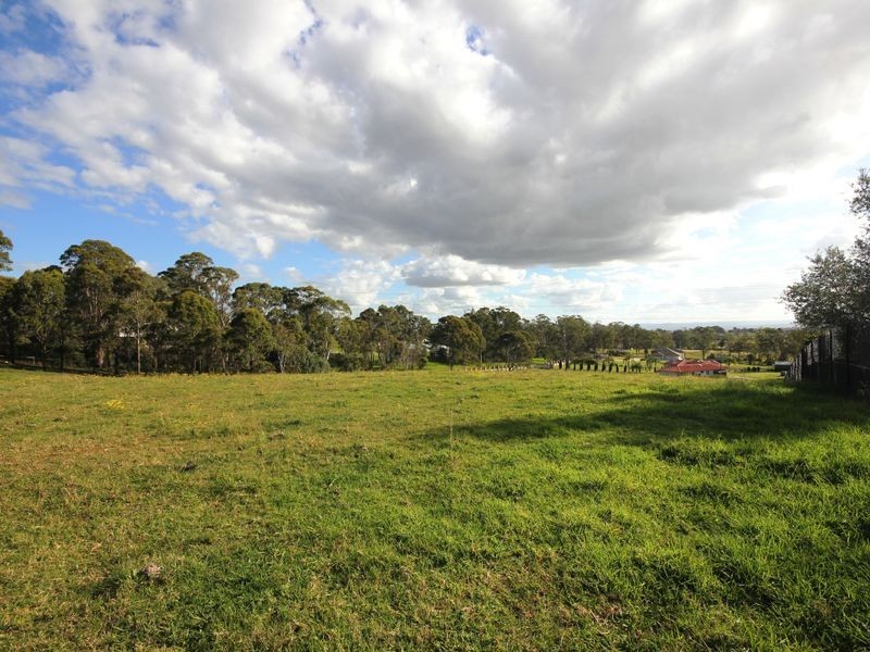 13 Barbaro Lane, Horsley Park NSW 2175