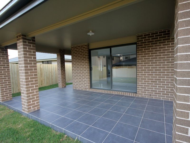 5 Mertell Drive, Edmondson Park NSW 2174