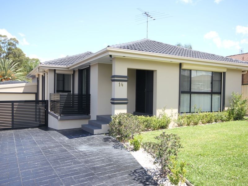 14 Bettong Crescent, Bossley Park NSW 2176