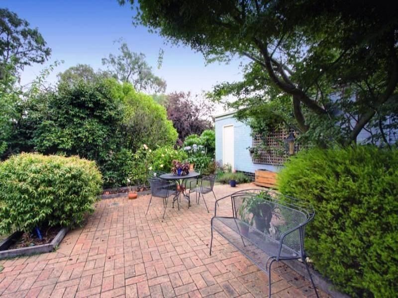 32 Myrtle Street, Bayswater VIC 3153