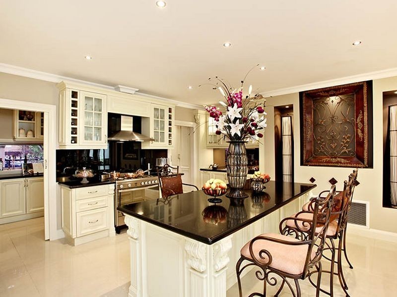 3 Ross Street, Doncaster East VIC 3109