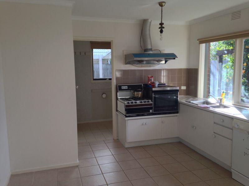 23 Fernvale Cresent, Wheelers Hill VIC 3150