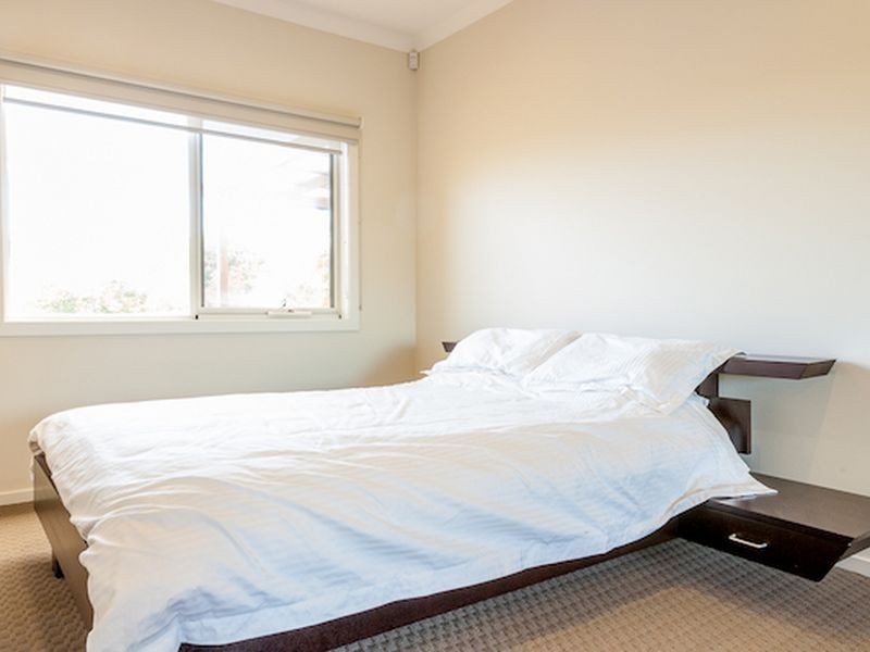 3 First Avenue, Box Hill North VIC 3129
