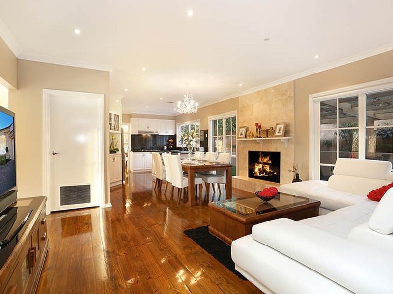 9 Harkaway Rise, Doncaster East VIC 3109