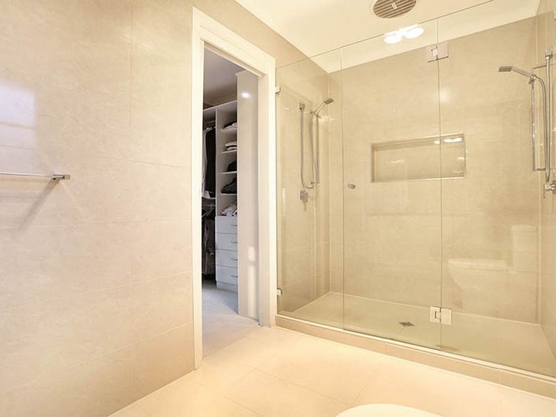 9 Harkaway Rise, Doncaster East VIC 3109