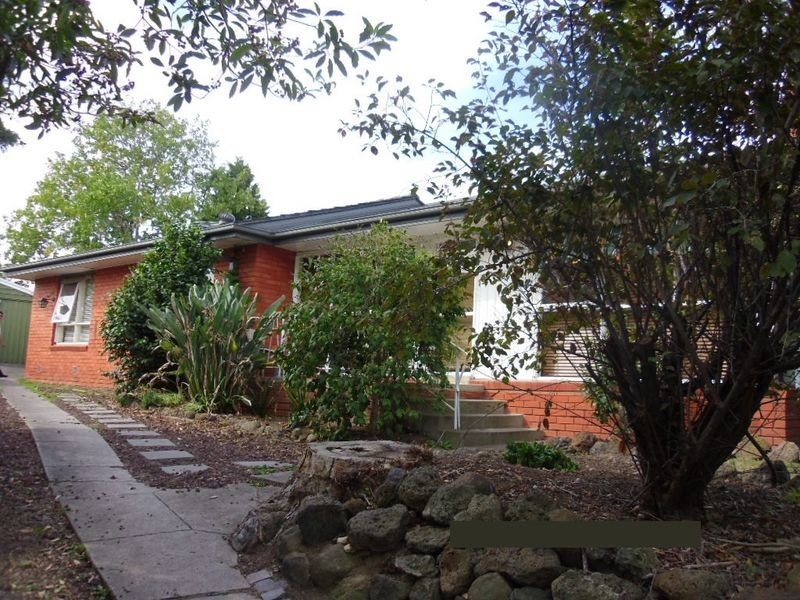 9 Clunies Ross Crescent, Mulgrave VIC 3170