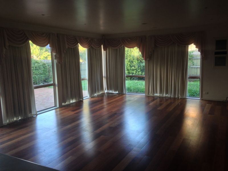 6 Lemair Avenue, Glen Waverley VIC 3150