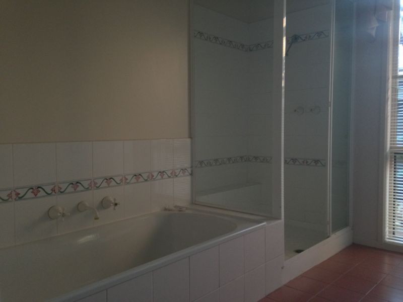 6 Lemair Avenue, Glen Waverley VIC 3150