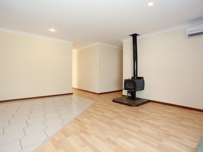 3 Leichhardt Drive, Two Rocks WA 6037
