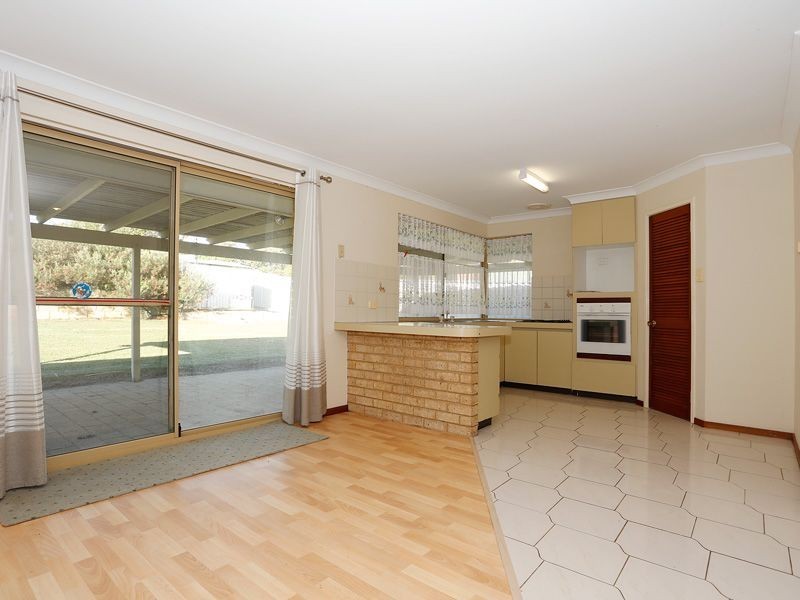 3 Leichhardt Drive, Two Rocks WA 6037