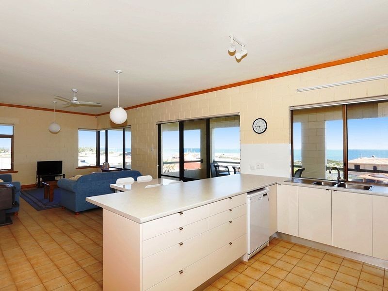 15 Gretel Court, Two Rocks WA 6037