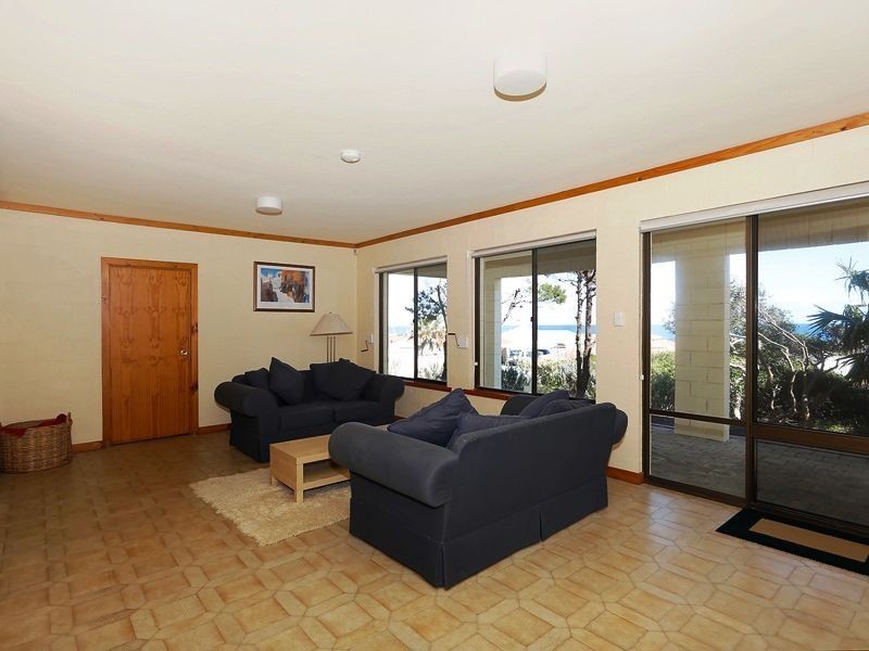 15 Gretel Court, Two Rocks WA 6037