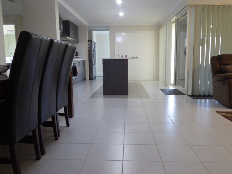 49 Parktree Avenue, Yanchep WA 6035