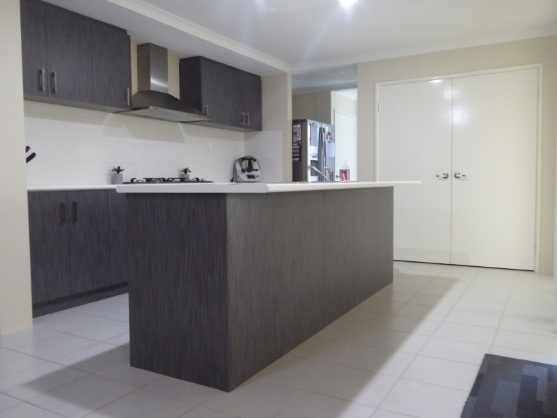 49 Parktree Avenue, Yanchep WA 6035