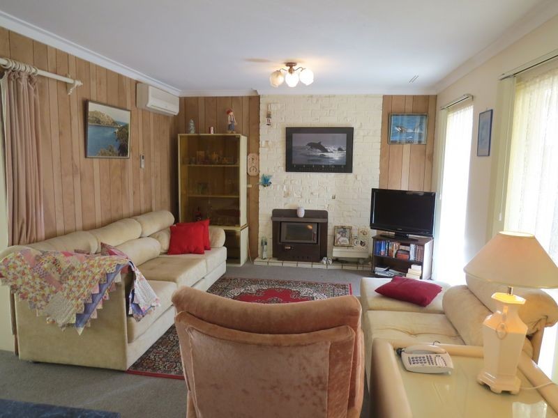 45 Whitfield Drive, Two Rocks WA 6037