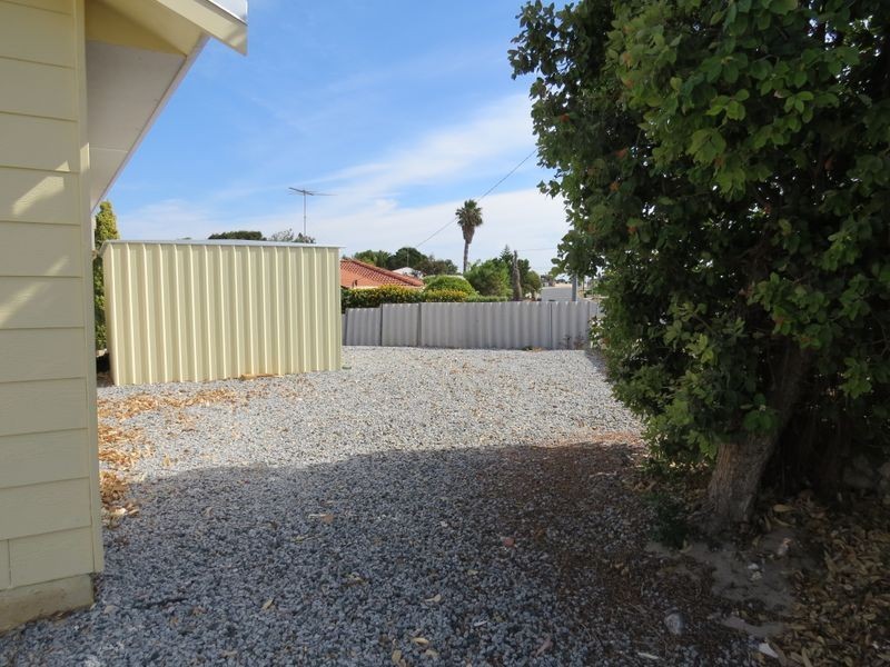45 Whitfield Drive, Two Rocks WA 6037