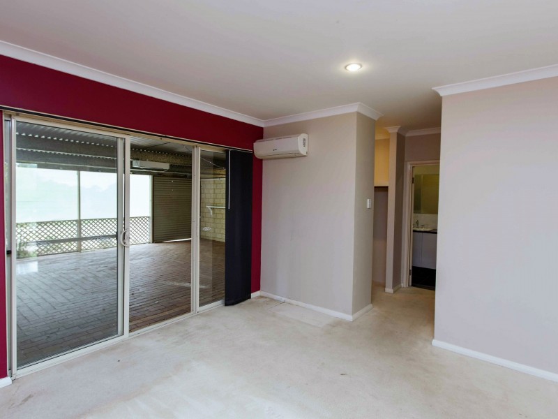 111 Seaflower Way, Wilbinga WA 6041
