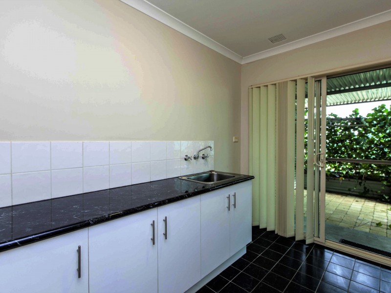 111 Seaflower Way, Wilbinga WA 6041