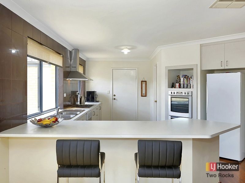 7 Cassilda Way, Two Rocks WA 6037