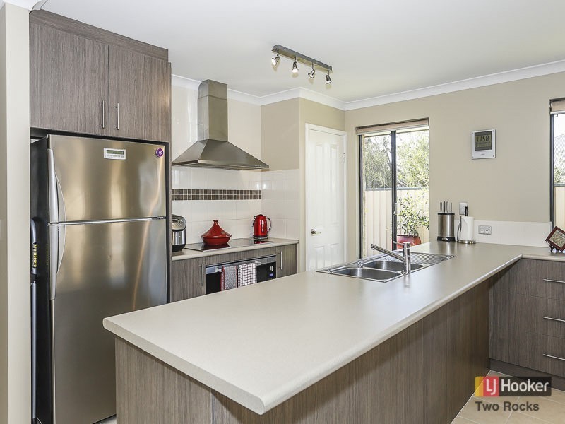 20 Blackwood Meander, Yanchep WA 6035