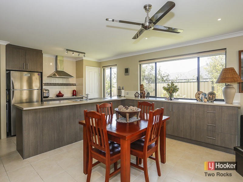 20 Blackwood Meander, Yanchep WA 6035