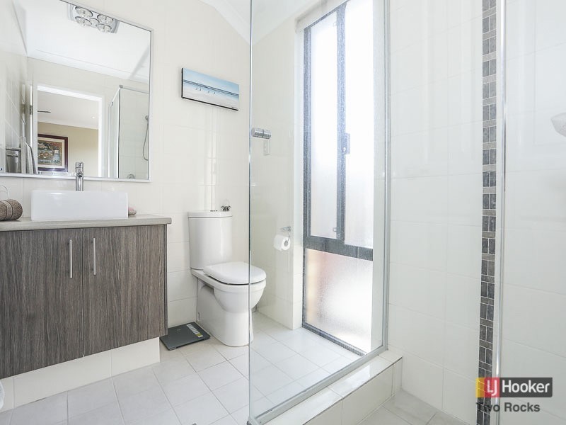 20 Blackwood Meander, Yanchep WA 6035