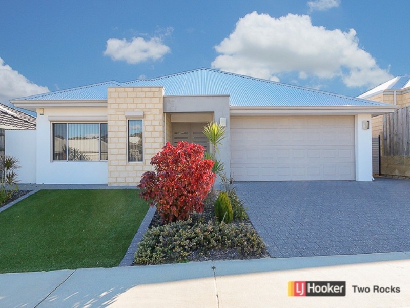 19 Flax Road, Yanchep WA 6035
