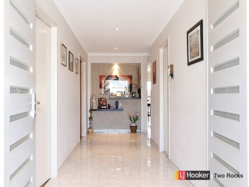 19 Flax Road, Yanchep WA 6035