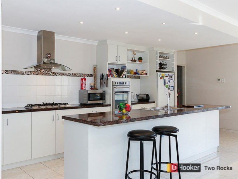 19 Flax Road, Yanchep WA 6035